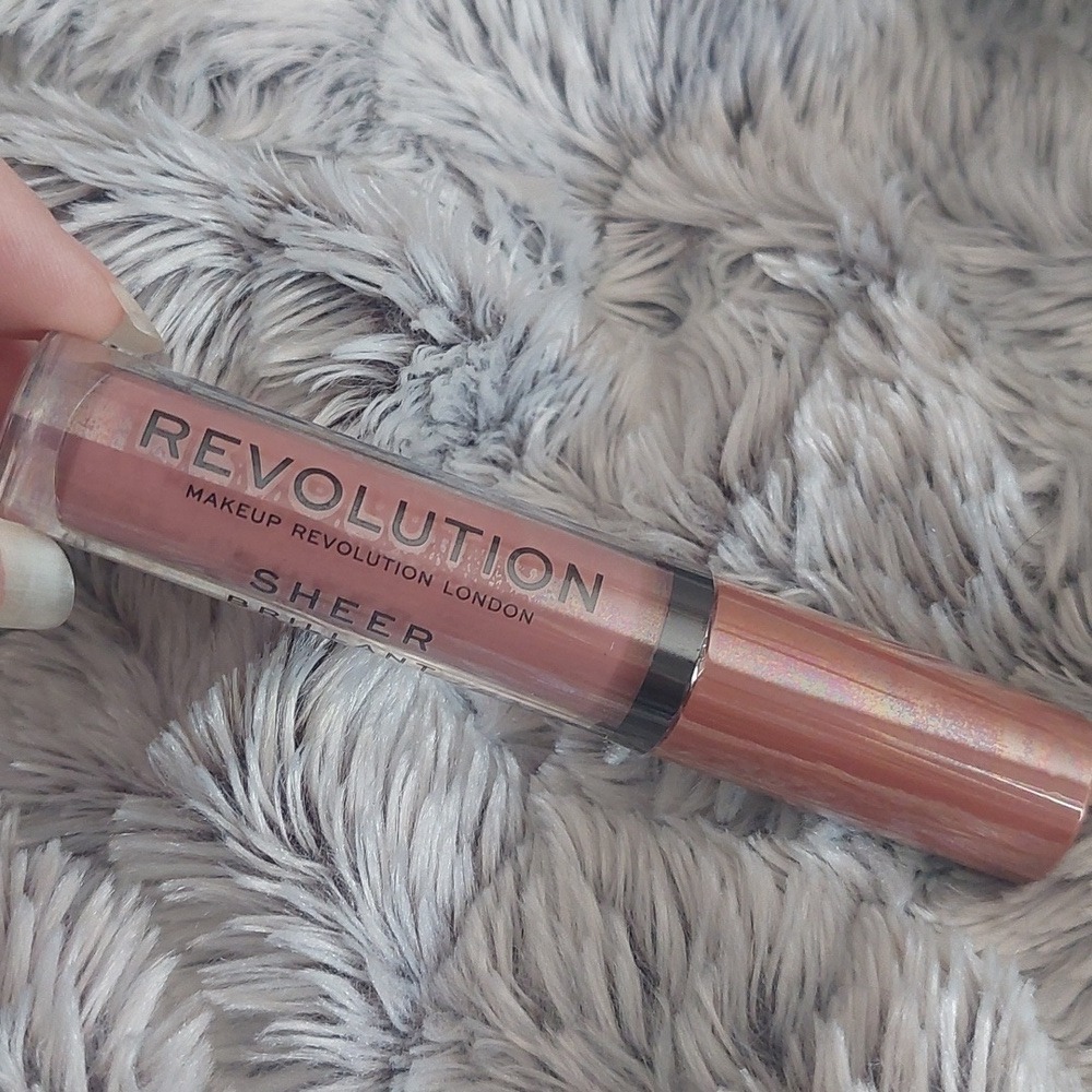 New makeup revolution lip gloss Sheer Crush